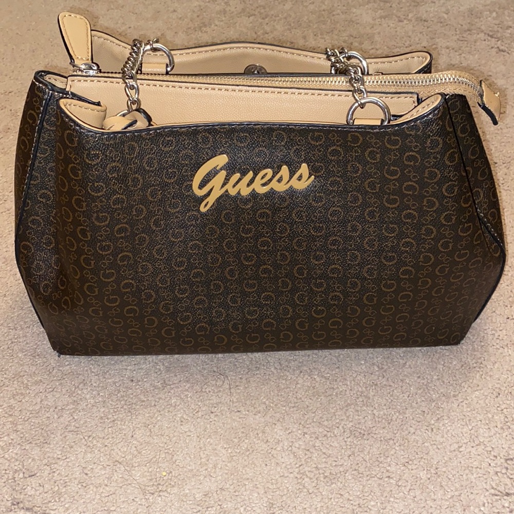 Guess Chain Strap Y2K Style Handbag in Brown Print